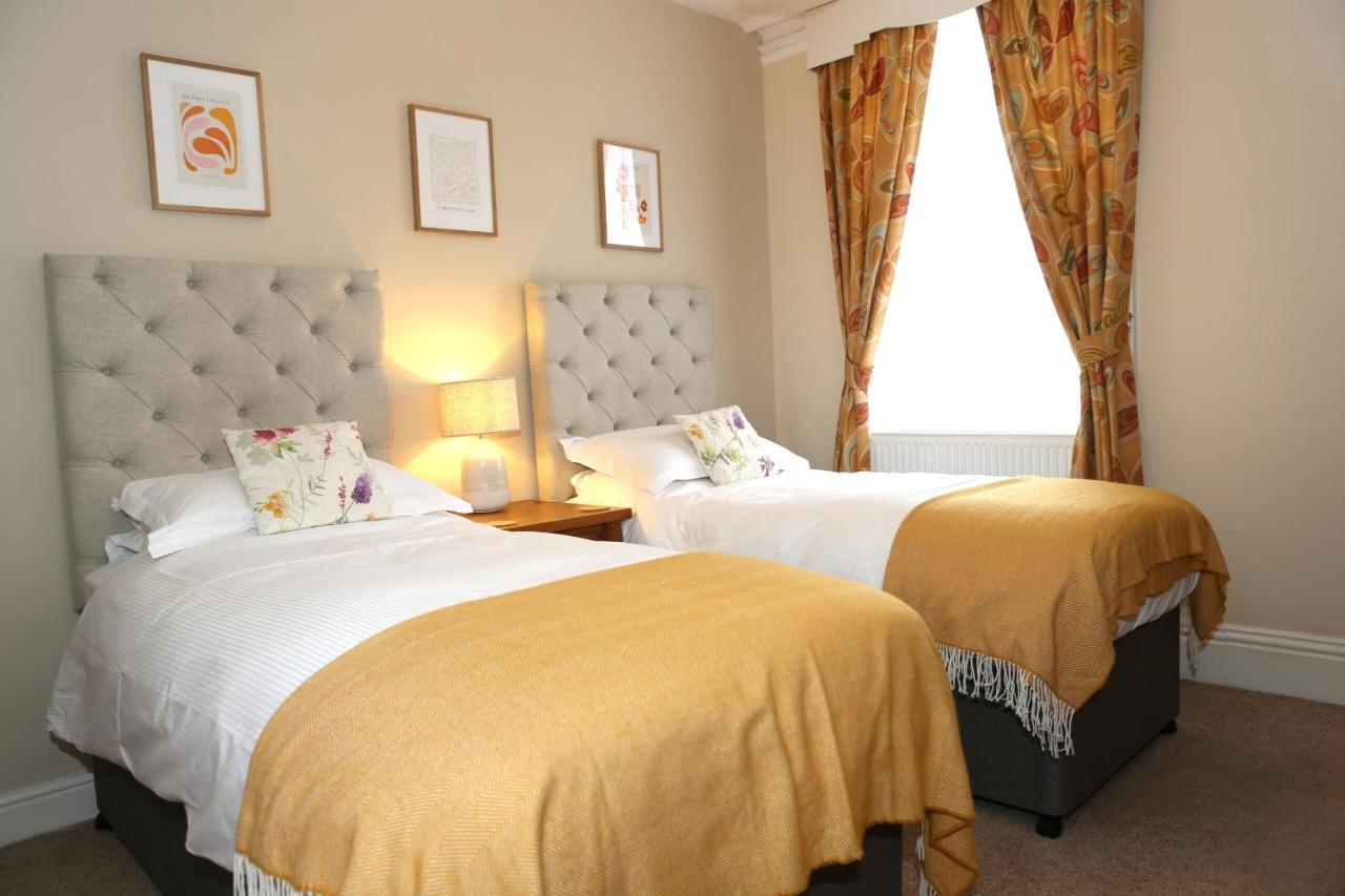 The Waves: Yorkshire Coast Bed & Breakfast 4*