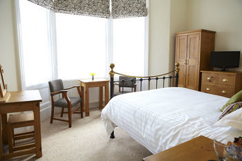 The Waves: Yorkshire Coast Bed & Breakfast 4*